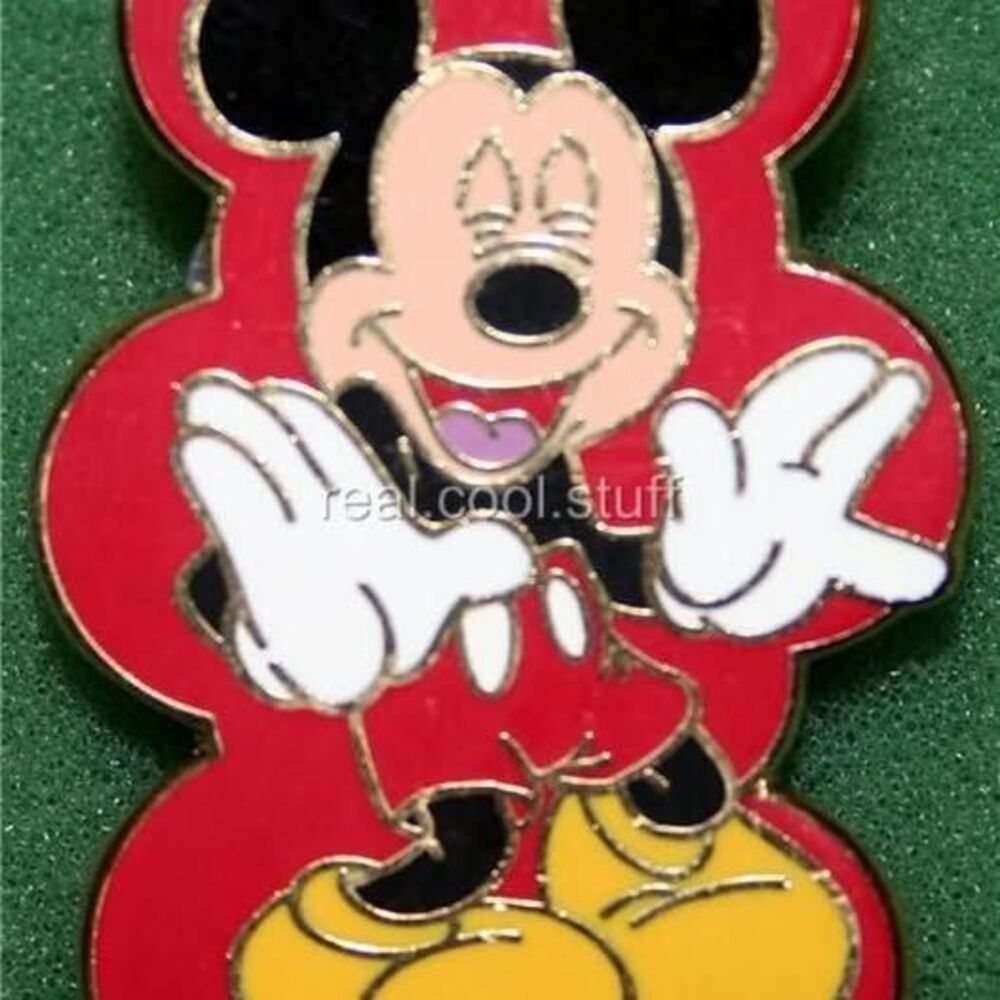 Mickey Mouse Expressions Booster Collection - Laughing